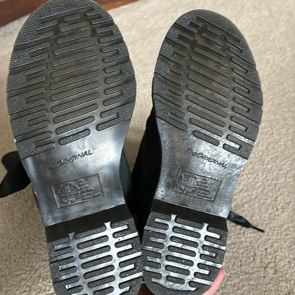 Dr Martins Boots Fold Over Ribbon Laces Brown Womens 7 - Picture 3 of 5